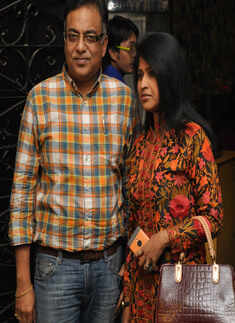 Sondhey Namar Age: Premiere