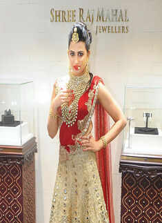 Shree Raj Mahal Jewellers' one year anniv