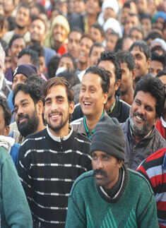 Bharti performs at Tihar Jail