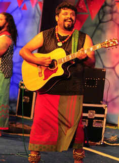 Raghu's rocking event