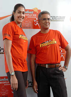 Sunfeast 10k press meet