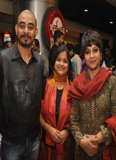Celebs at Lorai's premiere