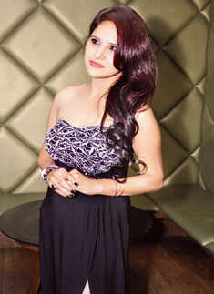 B-Town night rocks the floor