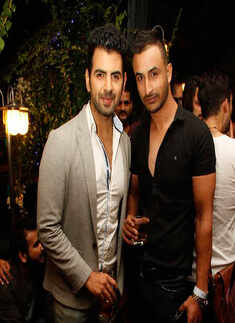 Rohit Barker spins tracks at Le Meridien, Bengaluru