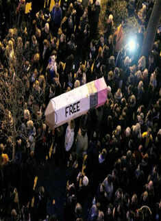 Charlie Hebdo puts Prophet Muhammad on cover