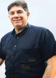 Make a romantic statement