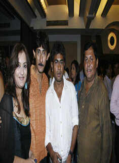 'Nach Dhoom Macha Le' bash