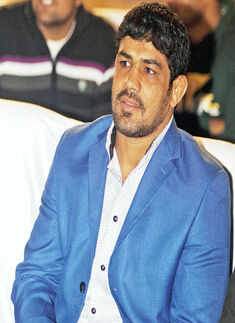 Election tunes soar high