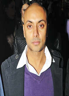 Bar night @ Olive Qutub