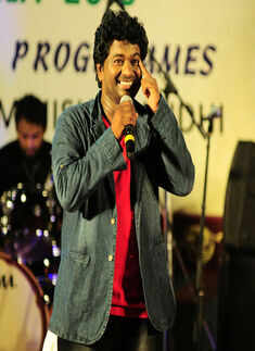 Band ID performs @ 35th National Games