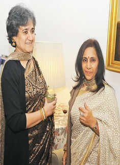 The British High Commission hosts a party