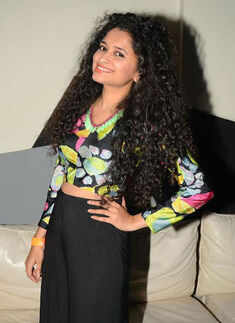 Party @ Liquids and Bottles & Chimneys