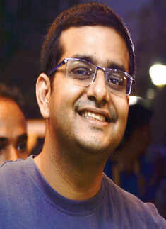 Saurabh Shukla performs in Bhopal