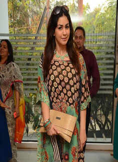 Designer exhibition at Angasutra boutique