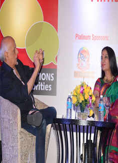 Mahesh, Shabana at an event