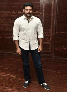 Jayam Ravi, Prachi Desai @ a fashion event