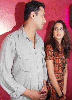 Music release: 'Mallick Bari..'