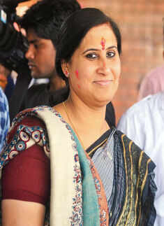 Rain dance & Holi masti for college goers