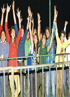 Indian Ocean performs @ IP University