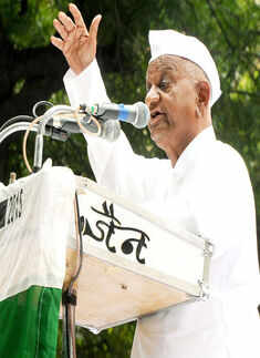 Anna calls off proposed march against land bill