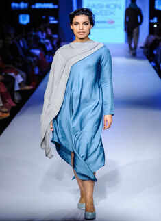 LFW '15: Day 3: Antar Agni