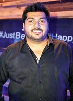 City grooves to percussion beats