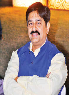 Feroz & Sakeena's anniv. party