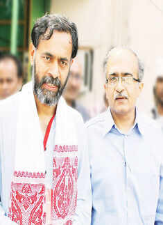 Yogendra, Bhushan hint at forming another party