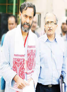 Yadav, Bhushan sacked as AAP spokespersons