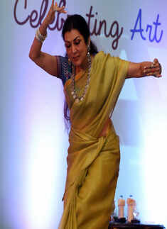 Celebs at a musical event