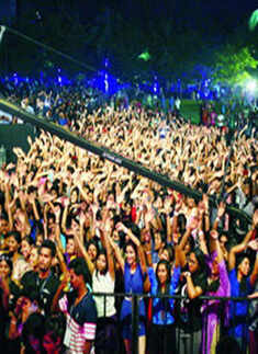 Aditi Singh Sharma performs at RITM