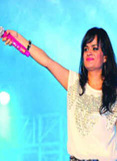 Aditi Singh Sharma performs at RITM