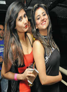 Friday Dandiya Night @ Peppers