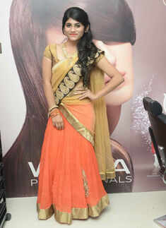 Essensuals Salon: Launch