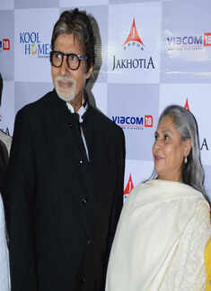 Margarita With A Straw: Premiere