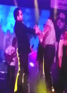 Celebrity Fights: Fans Slapped