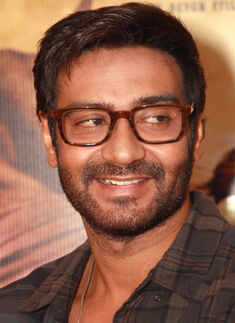 Straight-faced Celebs Seen Smiling