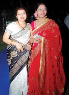 Manoj & Arti&rsquo;s 25th wedding anniversary