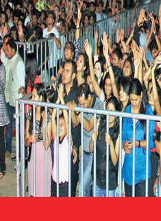 Indoreans enjoy the beats