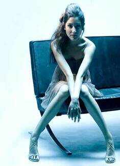 Anushka: Sexy & sassy