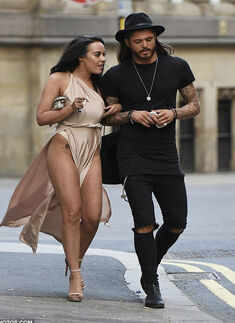 Sexy stars' wardrobe malfunctions