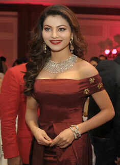 Sunar Jewel House&rsquo;s success party