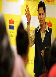 Book launch: 'Arzee the Dwarf'