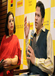 Book launch: 'Arzee the Dwarf'