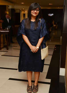 Art aficionados join together