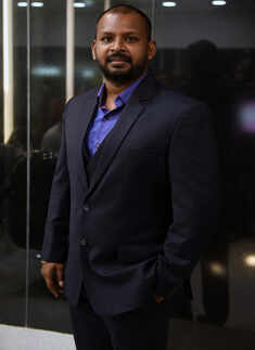 Essensuals salon launch