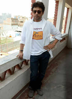 Irrfan interacts with students