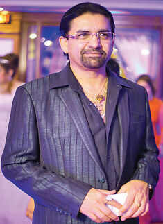 A fairytale wedding anniversary