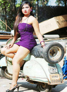 Lesser-known Queens of Striptease