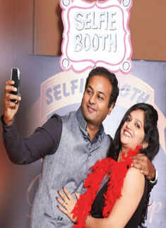 Selfie booth rocks the party